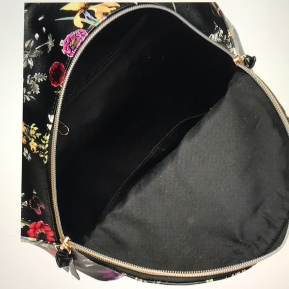 Mini backpack - Picture 3 of 4